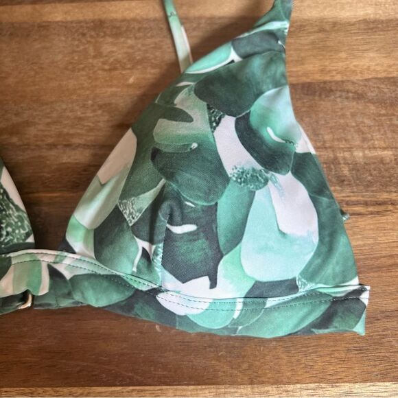 Midori Green & White Eden Tropical Print Bikini Top - Picture 2 of 8